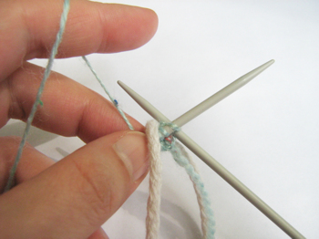 unikatissima Clothesline Knitting